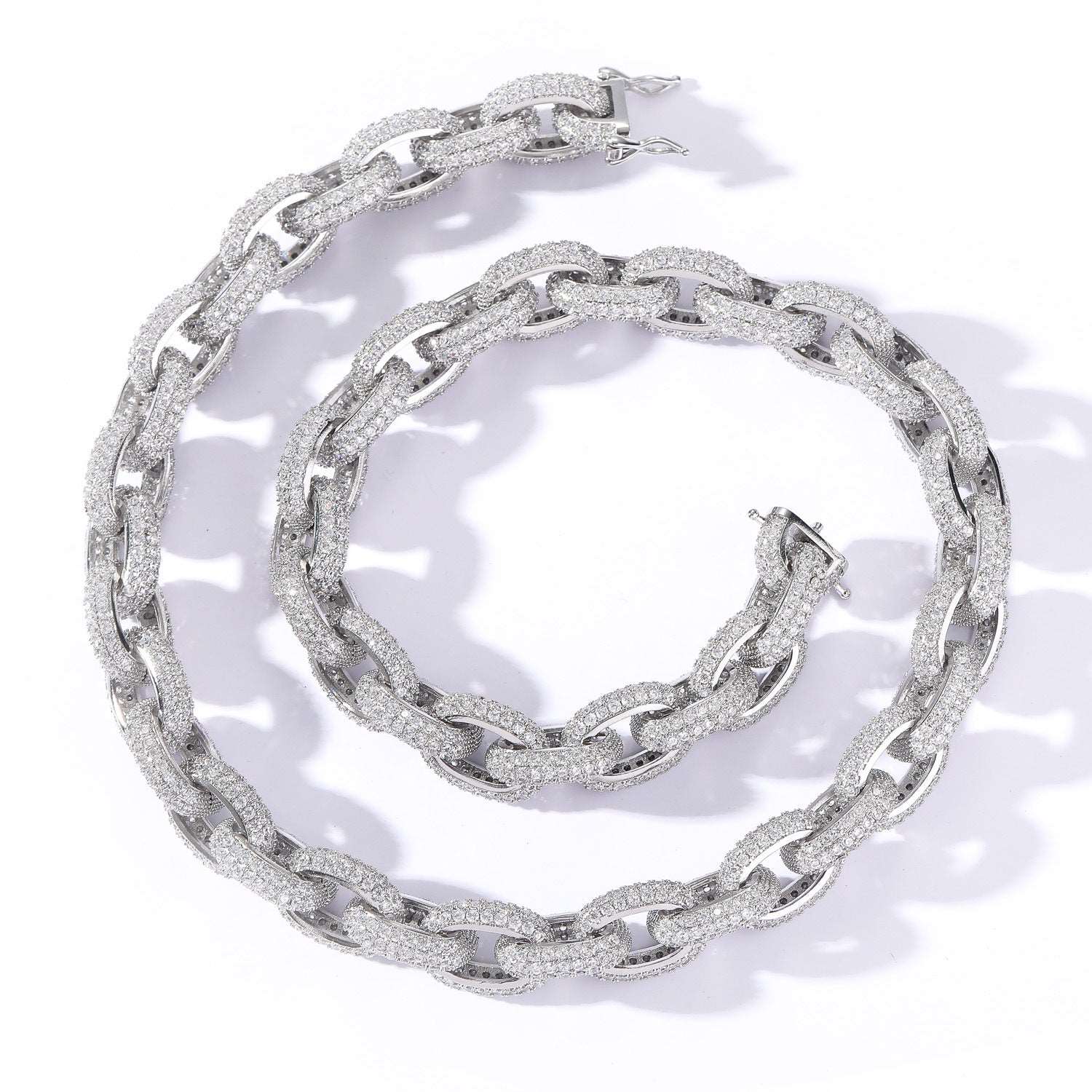 13mm Iced Oval Link Chain xccscss.